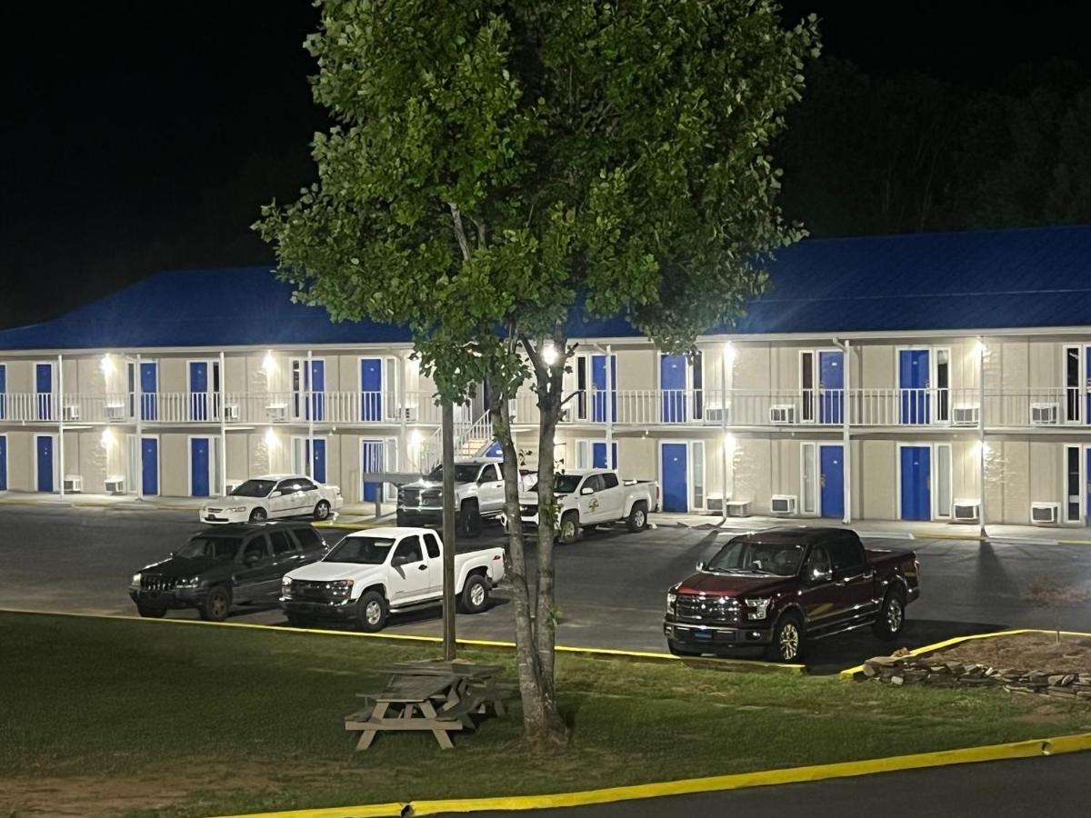 Towne Inn Sylacauga Exterior photo