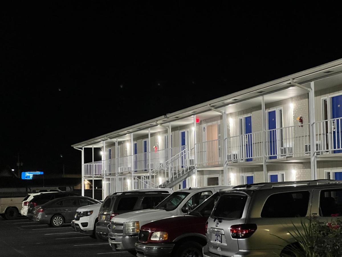 Towne Inn Sylacauga Exterior photo