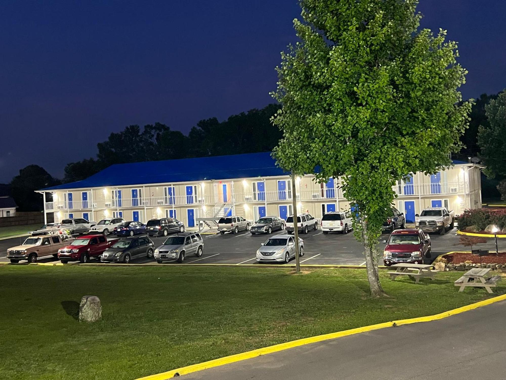 Towne Inn Sylacauga Exterior photo